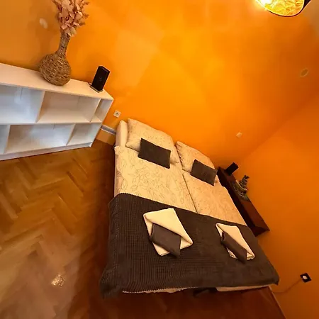 Daire Airport Relax Apartment Vecsés