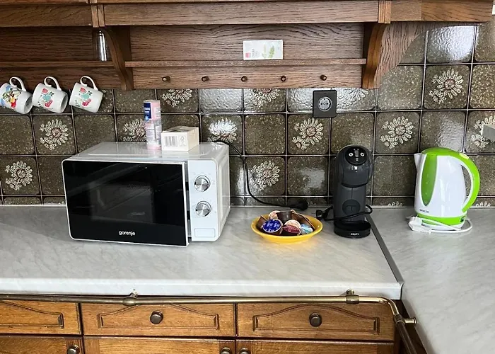 Airport Relax 3 Bedroom וסס